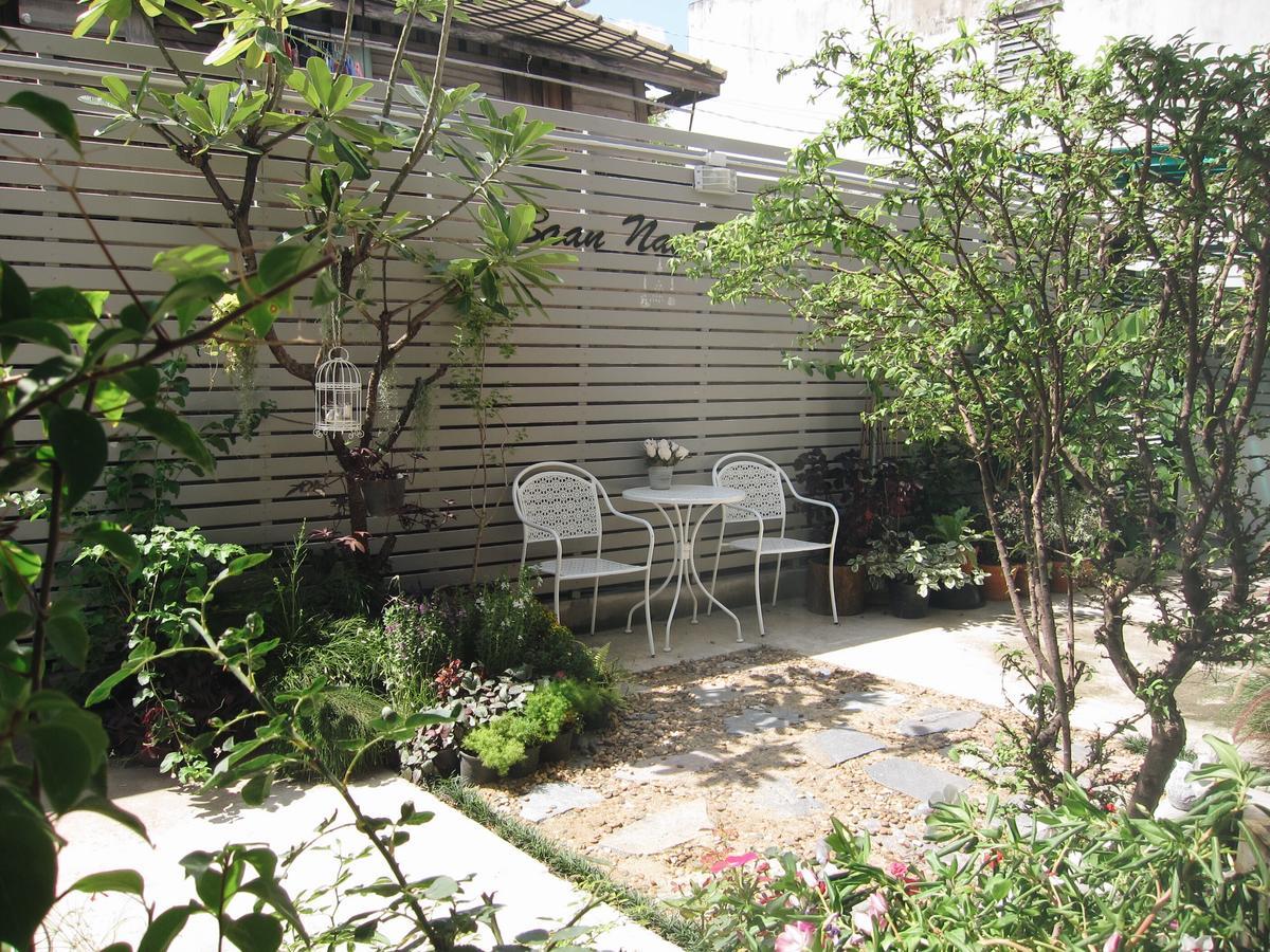Auberge de jeunesse Baan Nai Trok à Bangkok Extérieur photo